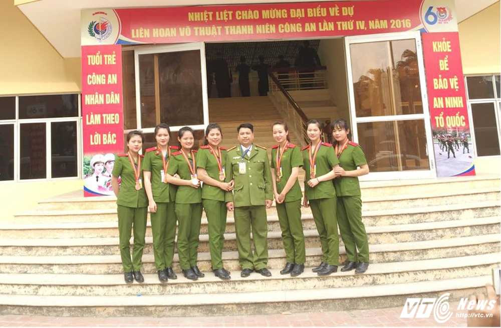 10353116_930513693731832_3685782190974265579_n