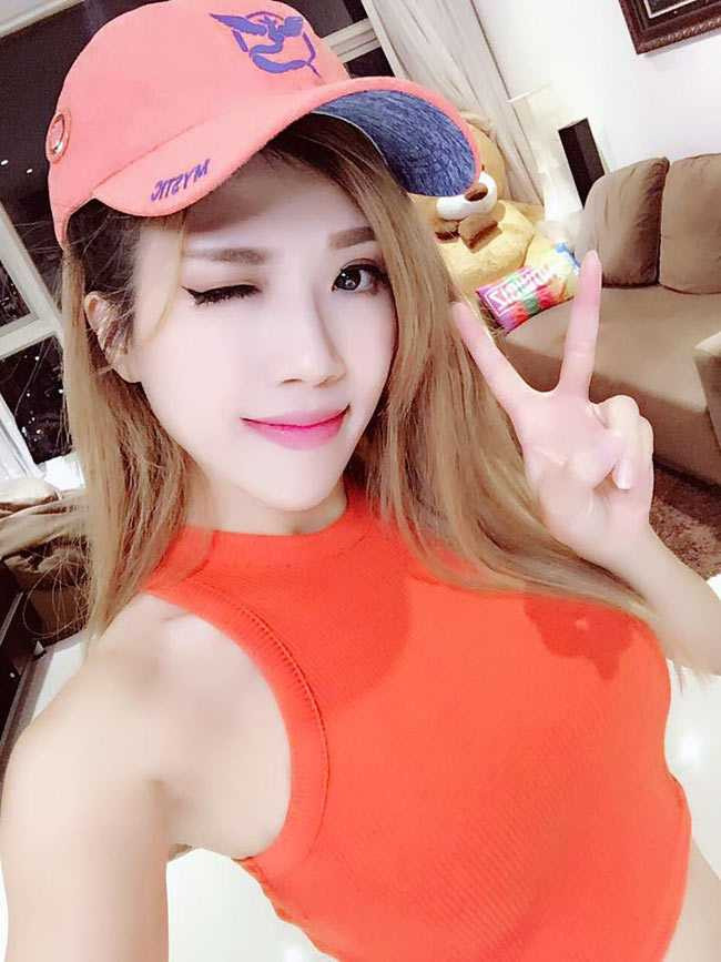 eo thon hut mat cua hot girl “nhat ky vang anh” hinh anh 5