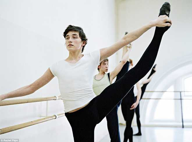 Truong day mua ballet noi tieng o Nga hinh anh 1