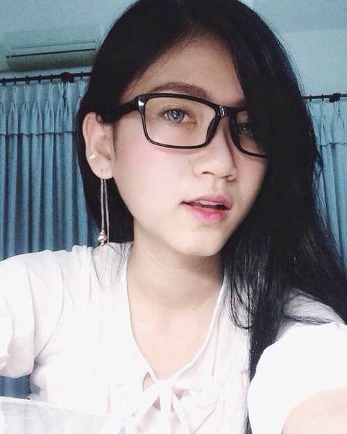 chan dung nguoi yeu xinh nhu mong cua doi truong u19 hinh anh 8