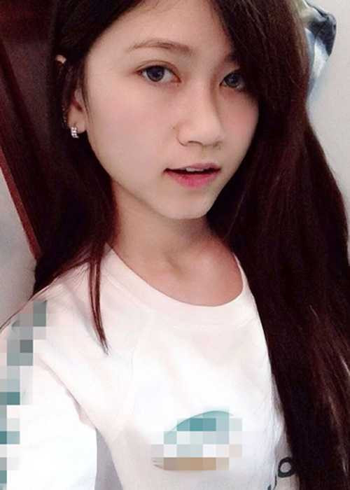 chan dung nguoi yeu xinh nhu mong cua doi truong u19 hinh anh 9