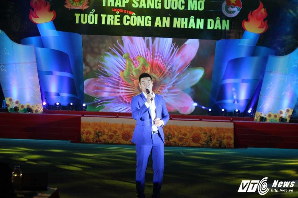 Thap sang uoc mo CAND (20)