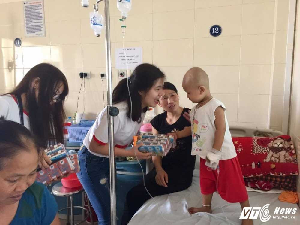 Báo VTC News to chuc tu thien (1)