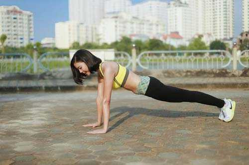 nguoi dep dao thi ha luyen dang sexy ma chang can gym hinh anh 6