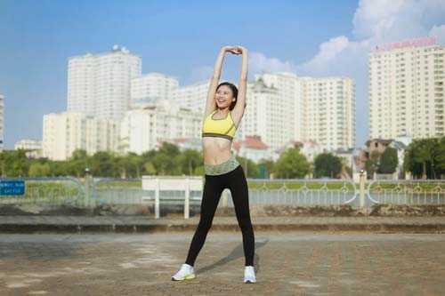 nguoi dep dao thi ha luyen dang sexy ma chang can gym hinh anh 5