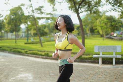 nguoi dep dao thi ha luyen dang sexy ma chang can gym hinh anh 9