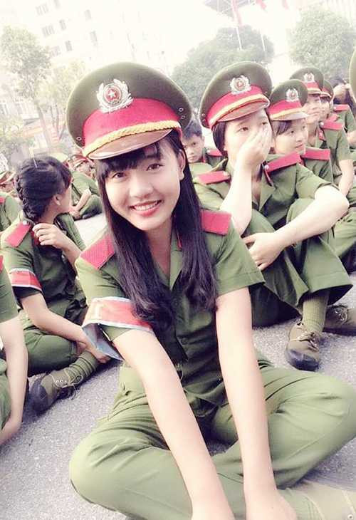 10-nu-sinh-noi-bat-nhat-hoc-vien-canh-sat-12