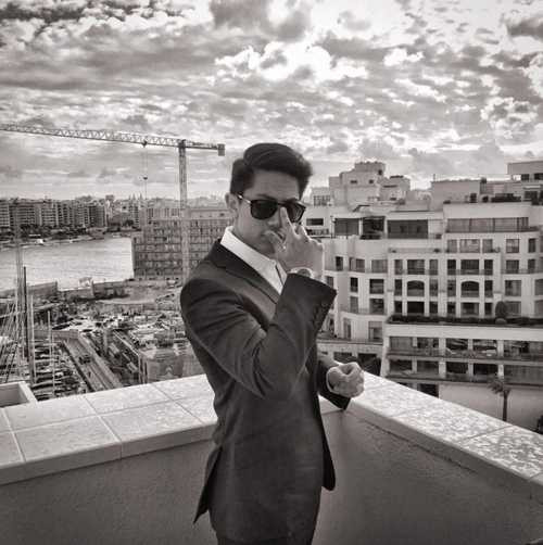 hoang tu dien trai so huu hon 400 nghin ty khien trieu co gai me man hinh anh 11