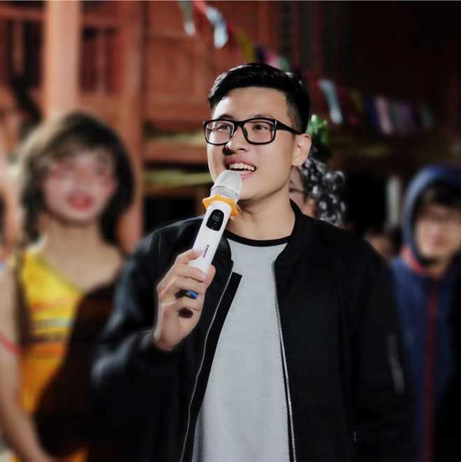 Chang BTV Thoi su bat ngo noi tieng tren mang hinh anh 1