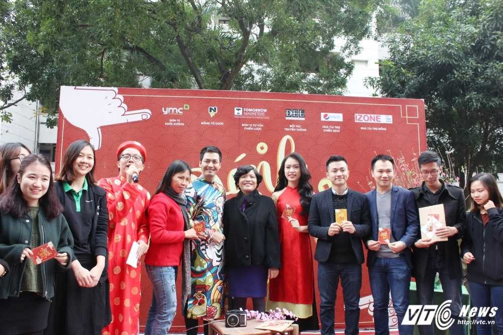 Sinh vien Ngoai thuong (14)