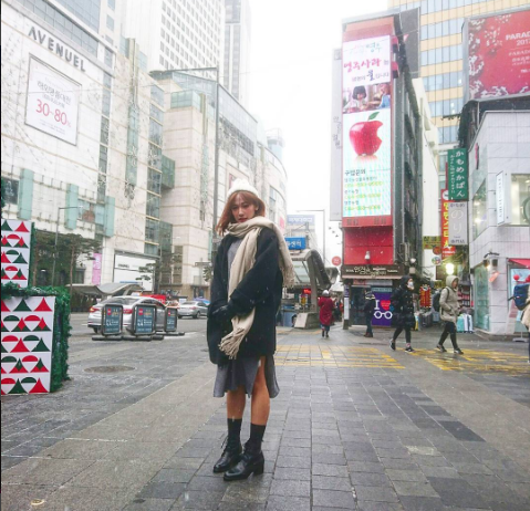 Co gai trong MV 'Noi nay co anh' cung Son Tung M-TP la ai? hinh anh 3