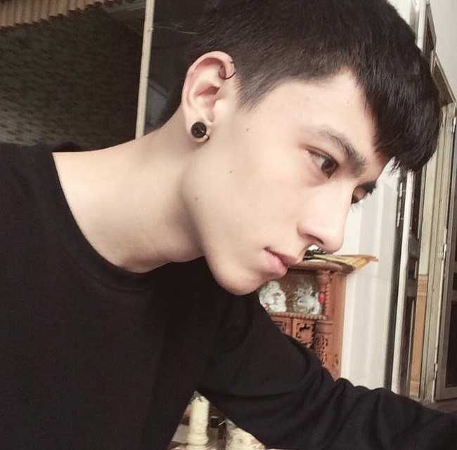 Hot boy lai Tay noi tieng trong gioi tre Viet hinh anh 2