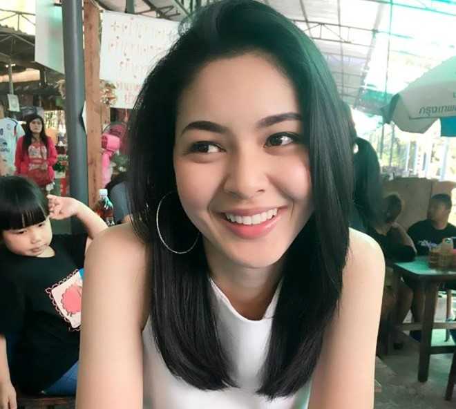 5 hot girl binh dan bat ngo noi tieng tren mang hinh anh 2