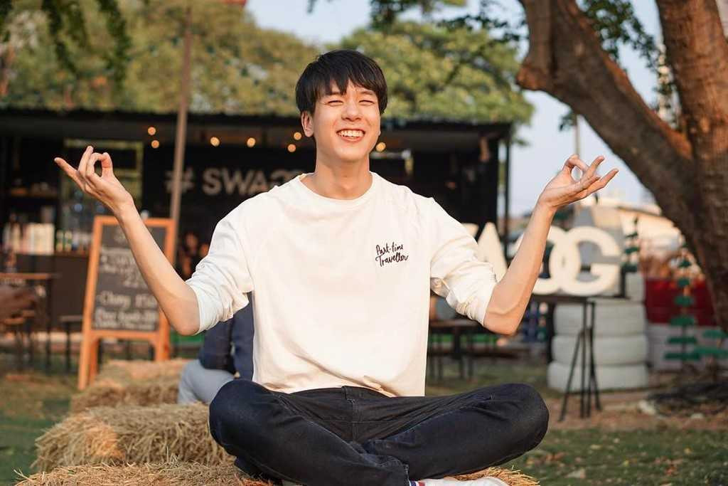 Chang sinh vien nha khoa noi tieng cong dong mang Thai Lan hinh anh 2