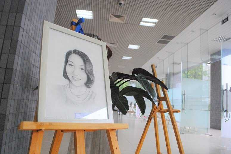 quà 8/3, quà tặng 8/3, lời chúc ngày 8/3, trường ĐH Ngoại thương, lời chúc 8/3