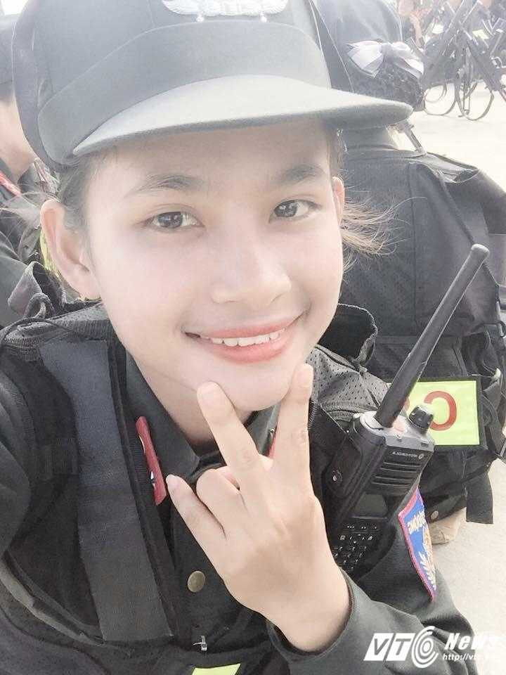 Nu-sinh-hoc-vien-an-ninh (5)