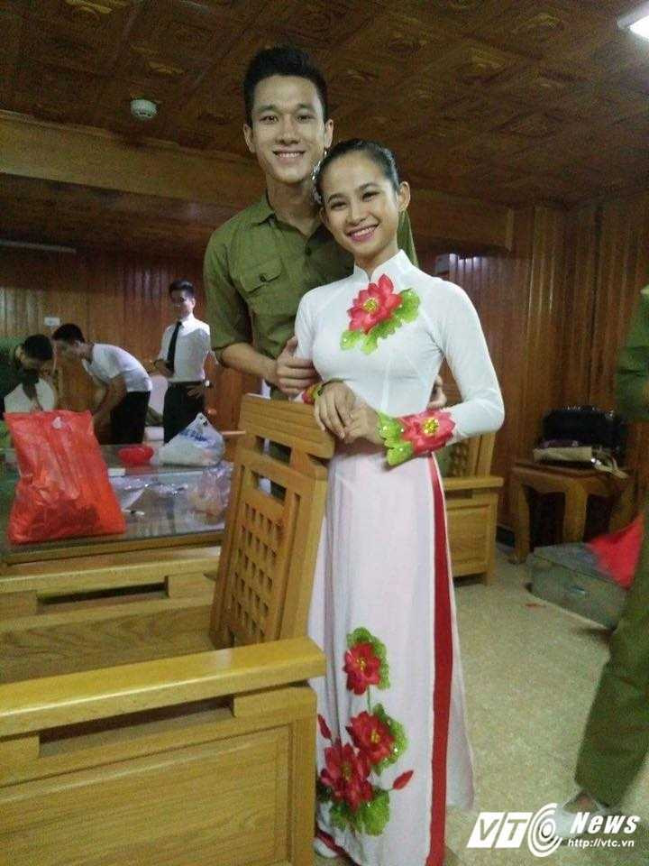 Nu-sinh-hoc-vien-an-ninh (6)