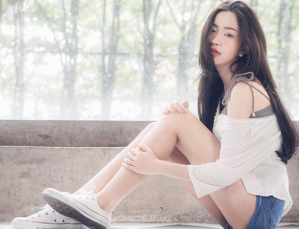 Ve ngoai goi cam cua my nhan Thai Lan noi tieng tren mang hinh anh 5