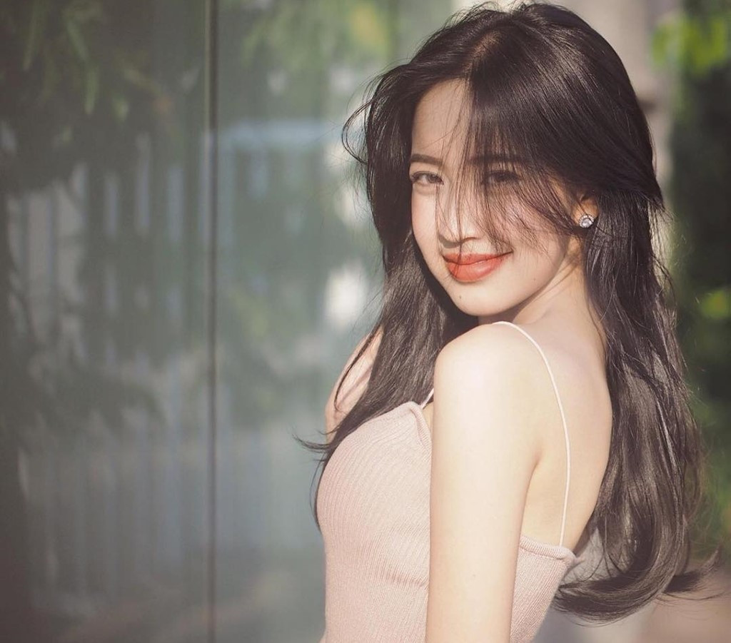 Ve ngoai goi cam cua my nhan Thai Lan noi tieng tren mang hinh anh 1