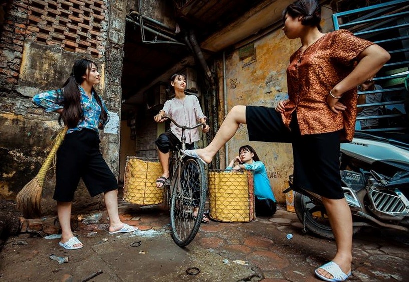 Bo anh ky yeu 'cho bua' cua hoc sinh Ha Noi hinh anh 1