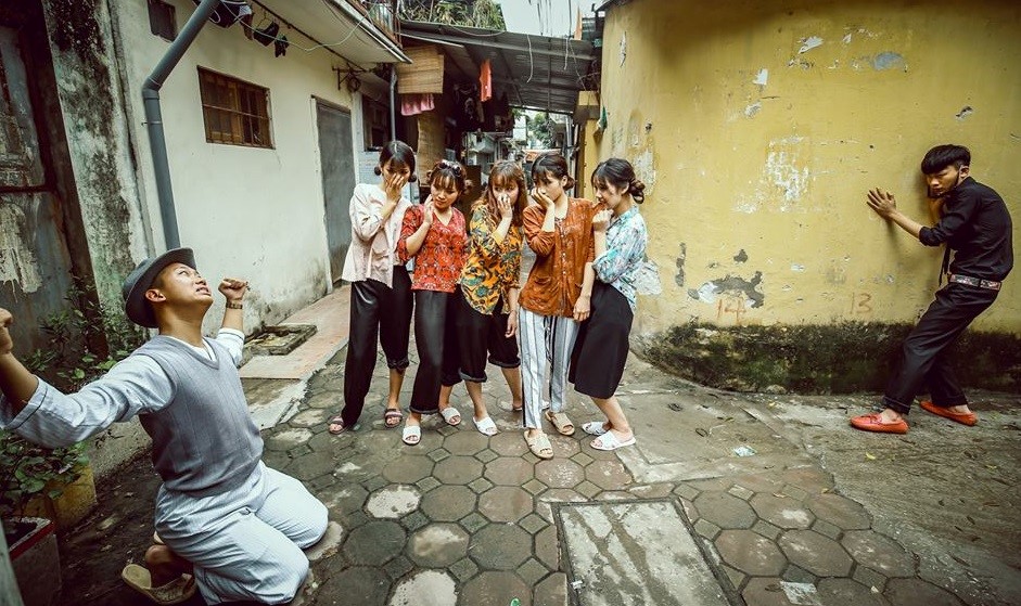 Bo anh ky yeu 'cho bua' cua hoc sinh Ha Noi hinh anh 5