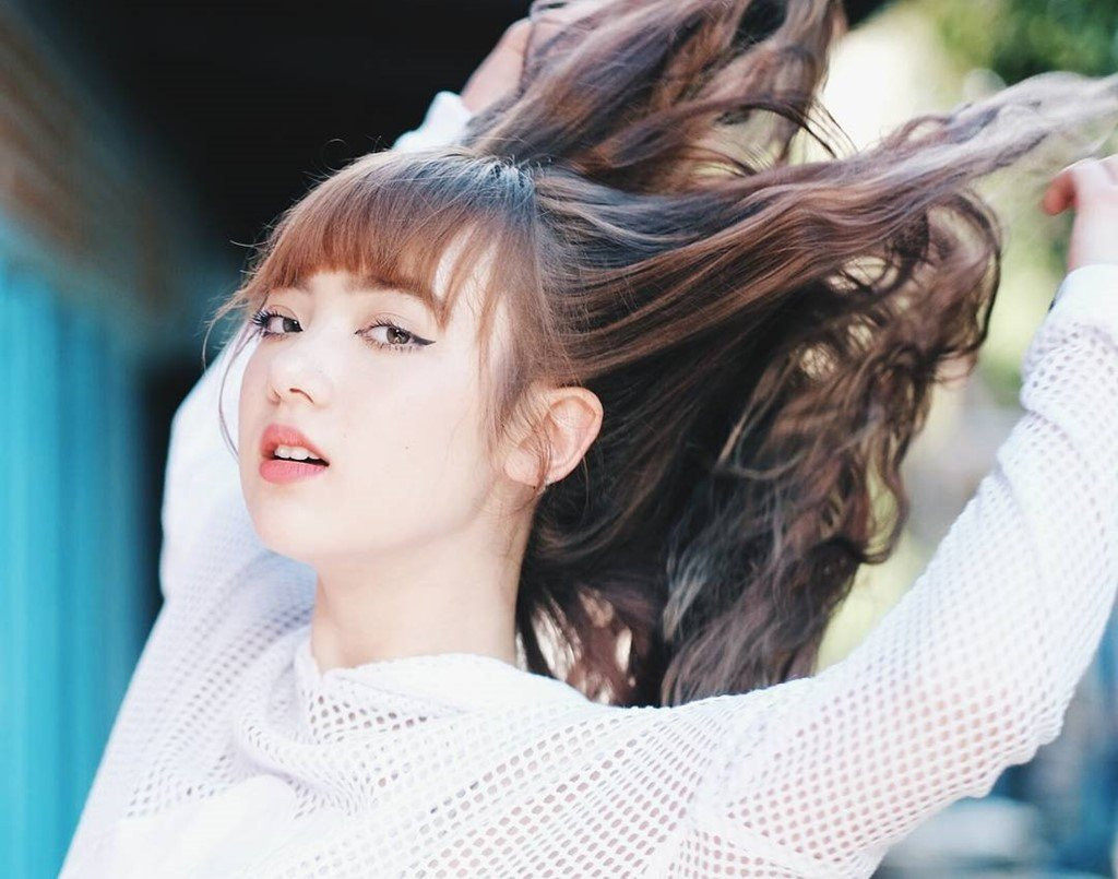 Hot girl Thai Lan cover 'Beo dat may troi' gio ra sao? hinh anh 4