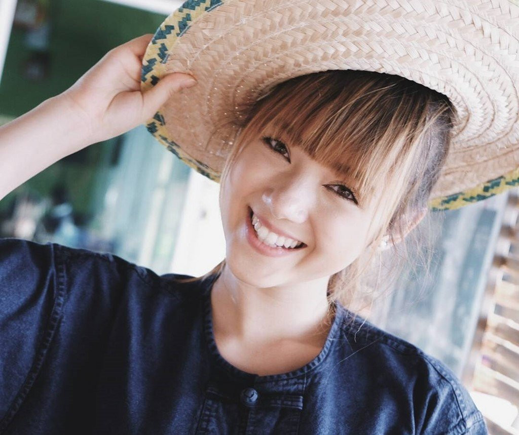 Hot girl Thai Lan cover 'Beo dat may troi' gio ra sao? hinh anh 7