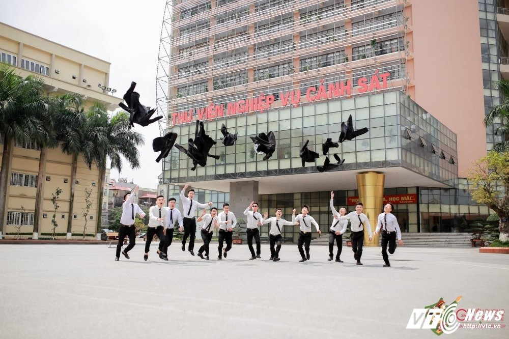 sinh-vien-canh-sat (21)