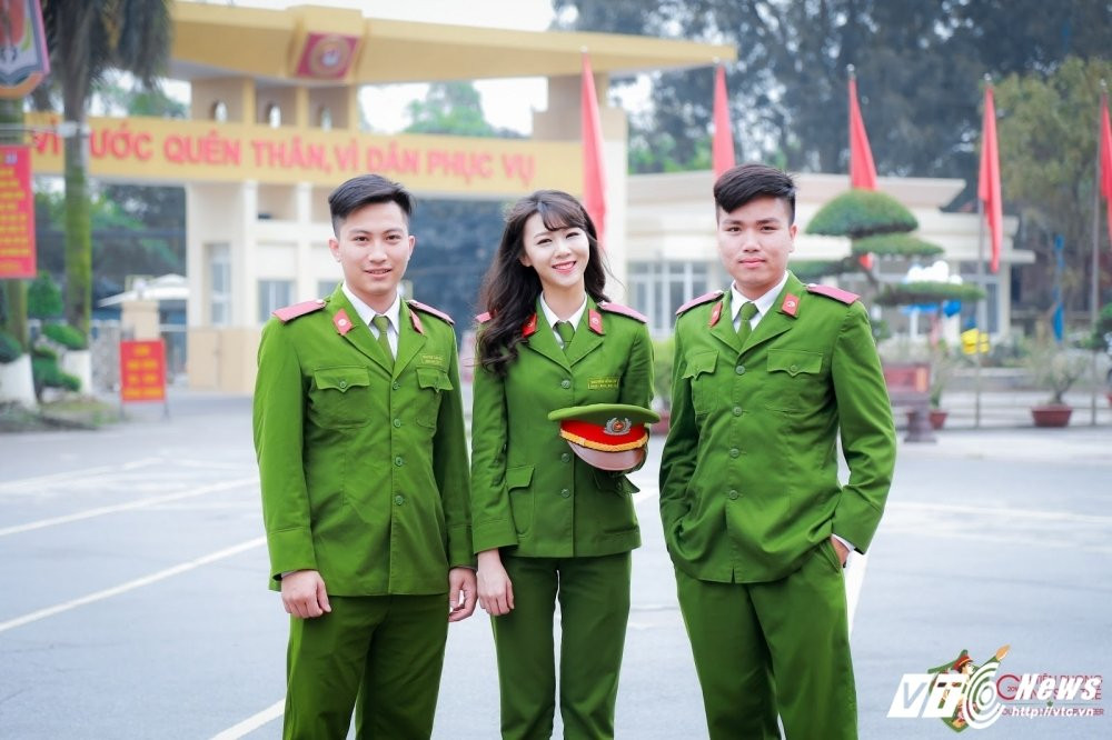 sinh-vien-canh-sat (5)