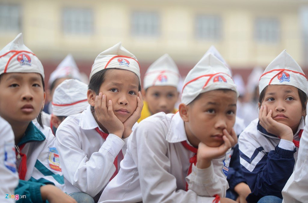 CSGT huong dan luat giao thong cho hoc sinh hinh anh 8