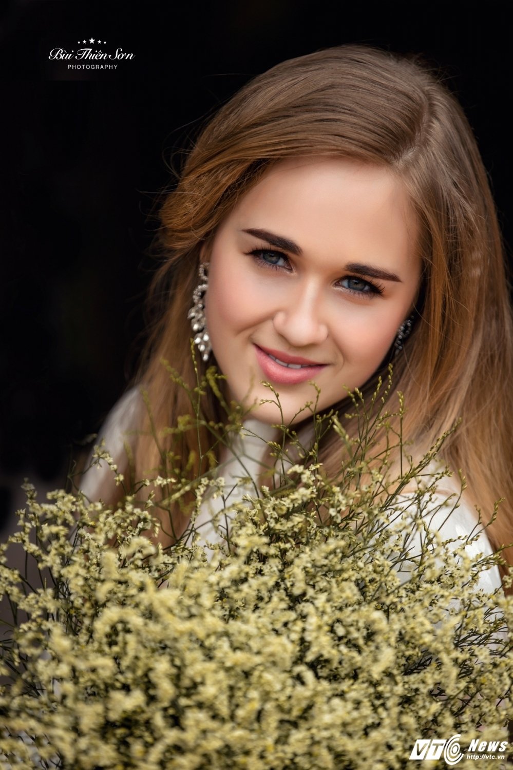 Hinh anh Ngay ngat truoc ve dep cua nu sinh nguoi Nga khi dien ao dai 5