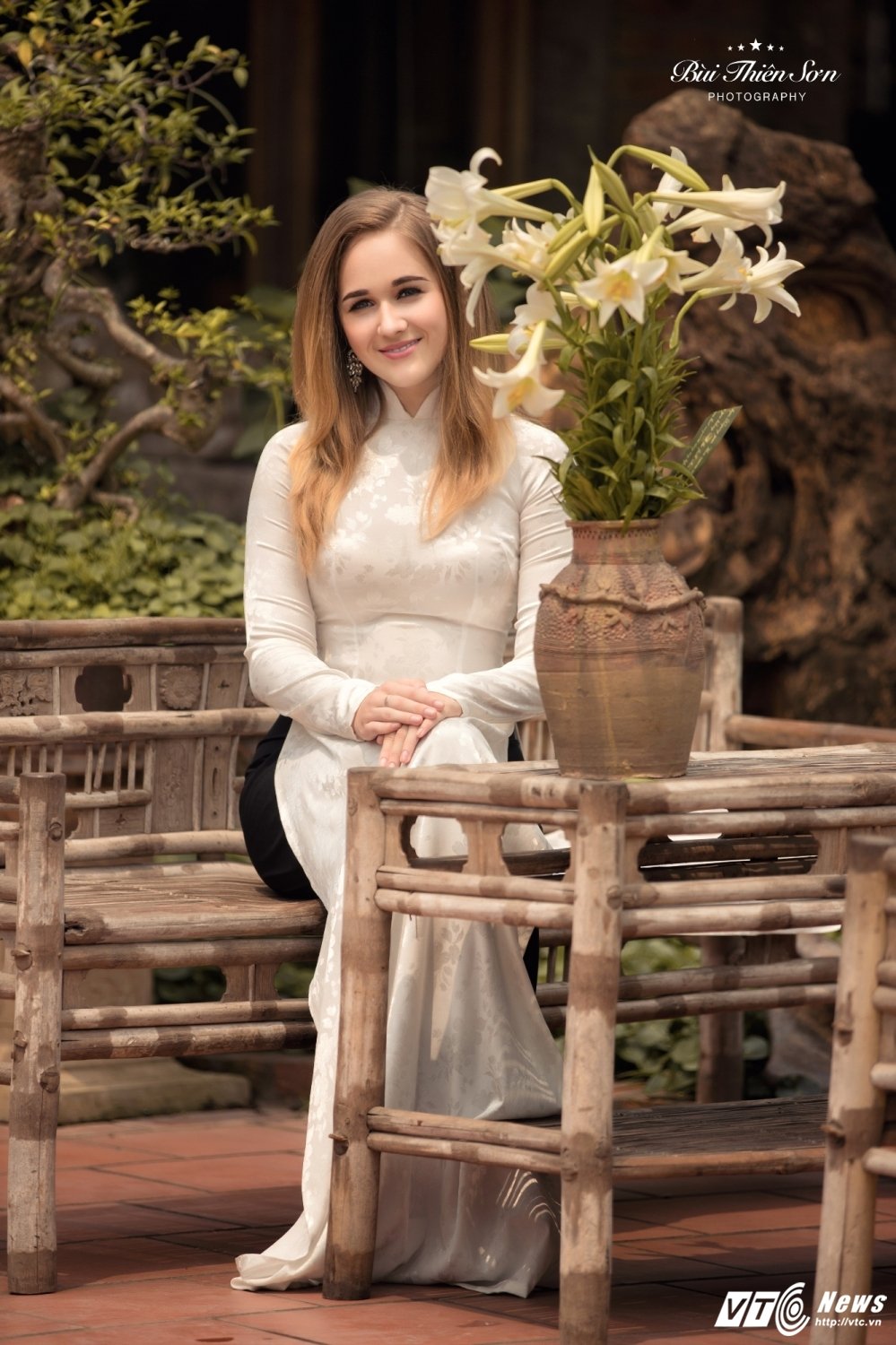 Hinh anh Ngay ngat truoc ve dep cua nu sinh nguoi Nga khi dien ao dai 7