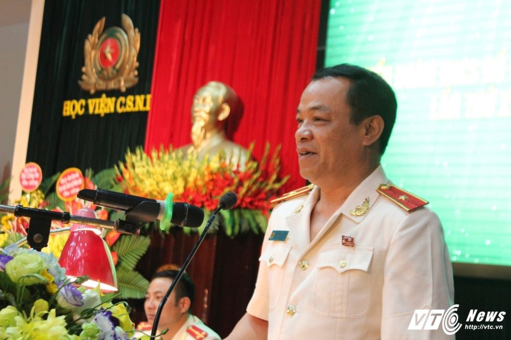 Hinh anh Sinh vien Canh sat hao hung tham gia bau cu Ban chap hanh nhiem ky moi