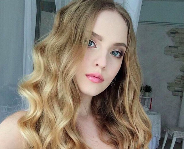 Hinh anh Nhung co giao noi tieng cong dong mang vi qua xinh dep 9