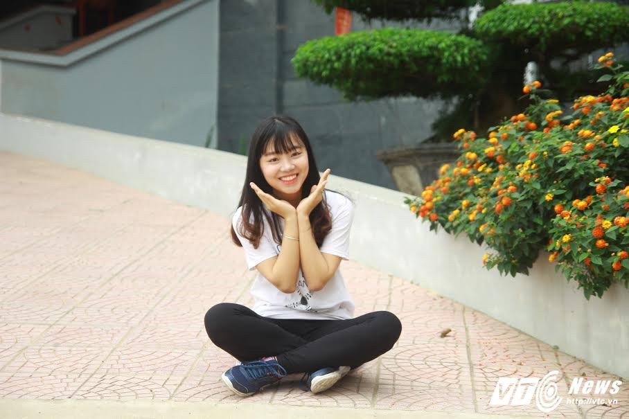 Hinh anh Nu sinh gianh quan quan ‘Sac mau ASEAN’ la thu khoa khoi D1 DH Kiem sat