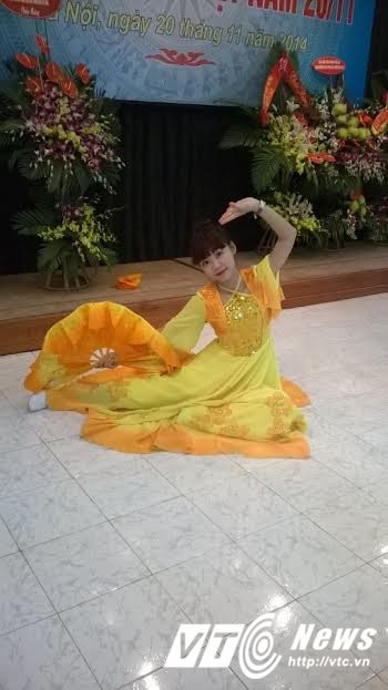 Hinh anh Nu sinh gianh quan quan ‘Sac mau ASEAN’ la thu khoa khoi D1 DH Kiem sat 3