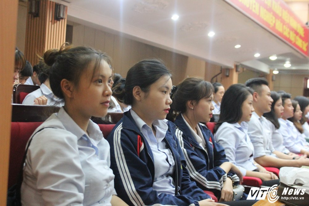 Hinh anh Hang nghin sinh vien tham gia sang tao clip ‘Hoc vien An ninh nhan dan trong tim toi’