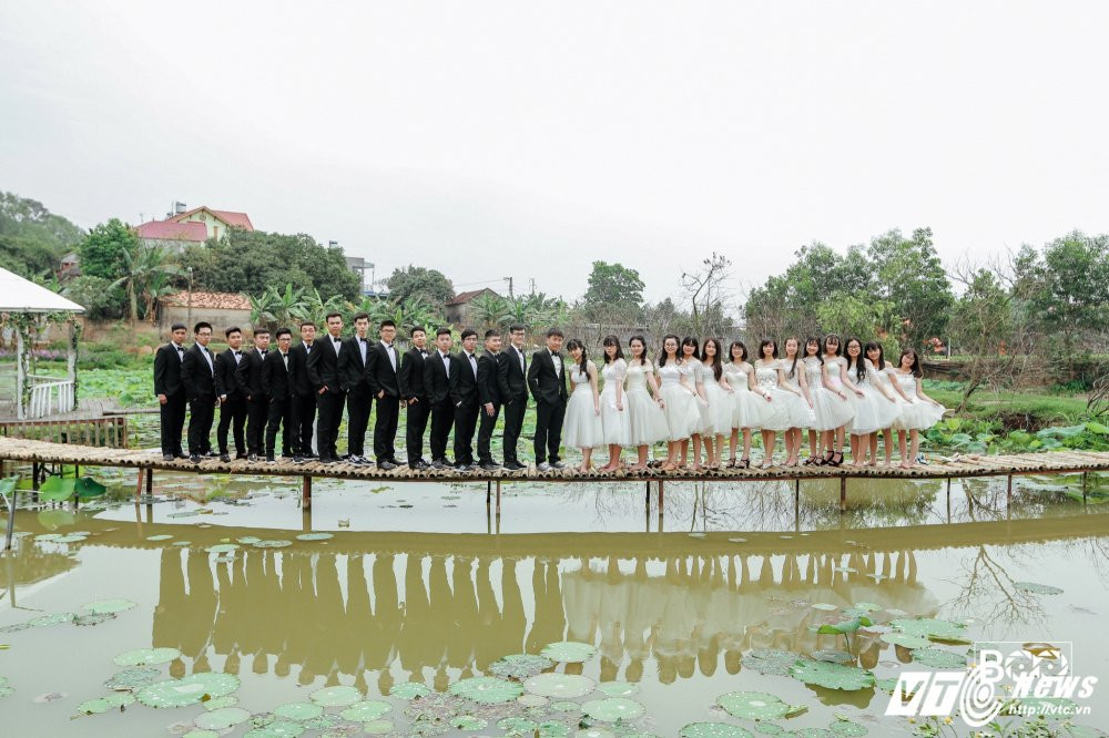 Hinh anh Anh ky yeu hoa co dau chu re cua hoc sinh Bac Giang gay ‘sot’