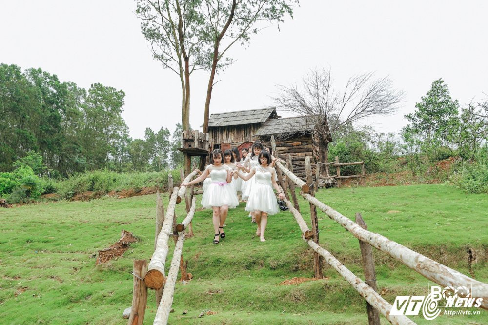 Hinh anh Anh ky yeu hoa co dau chu re cua hoc sinh Bac Giang gay ‘sot’ 13