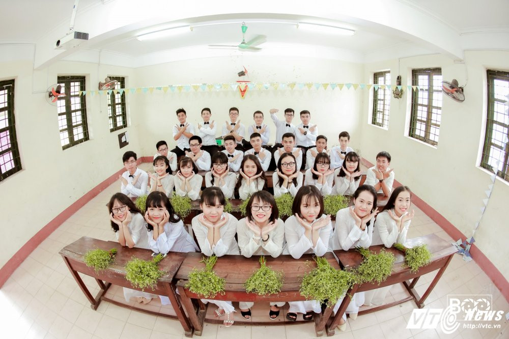 Hinh anh Anh ky yeu hoa co dau chu re cua hoc sinh Bac Giang gay ‘sot’ 16