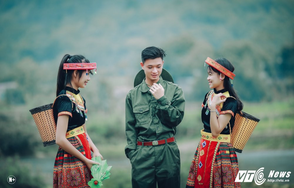 Hinh anh Anh ky yeu dam chat linh cuc chat cua hoc sinh Thanh Hoa 5