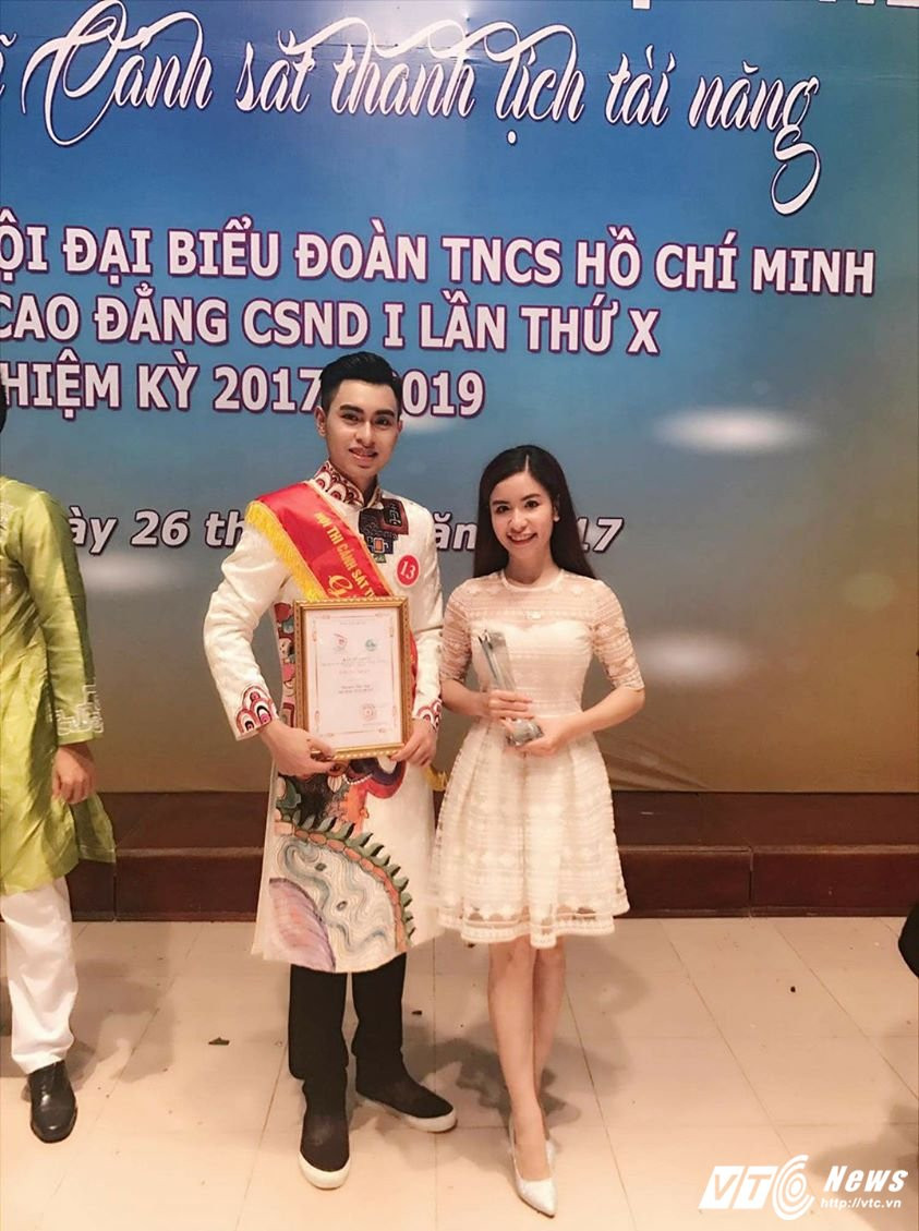 Hinh anh Nam vuong CD Canh sat nhan dan I dien trai, dan organ dieu luyen 3