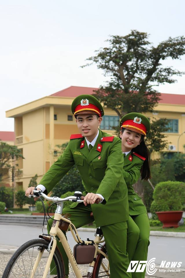 Hinh anh Nam vuong CD Canh sat nhan dan I dien trai, dan organ dieu luyen 4