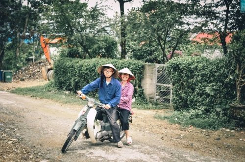 Hinh anh Arnh ky yeu thoi bao cap cua hoc sinh mien nui o Hue gay 'sot' 9