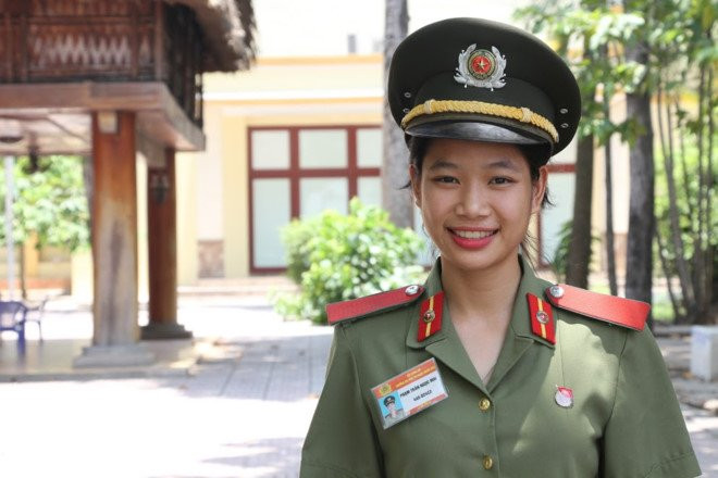 Nu sinh DH An ninh Nhan dan 3 lan gianh huy chuong vang karate hinh anh 4