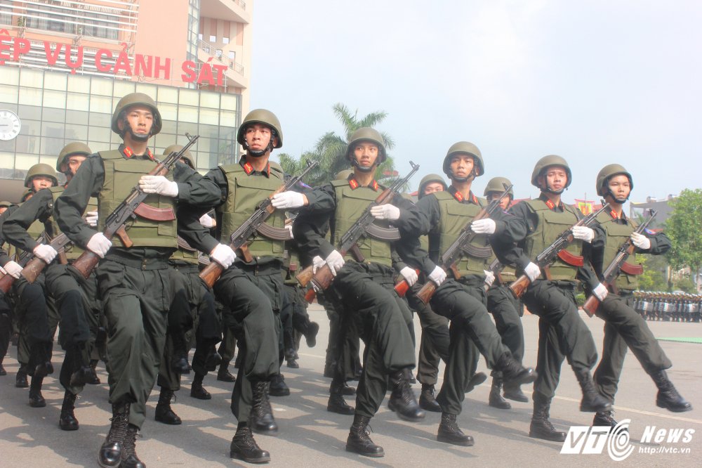 Hinh anh Sinh vien Hoc vien Canh sat bieu dien vo thuat dep mat 12