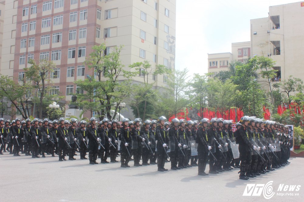 Hinh anh Sinh vien Hoc vien Canh sat bieu dien vo thuat dep mat