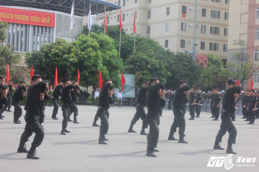 Hinh anh Sinh vien Hoc vien Canh sat bieu dien vo thuat dep mat 19