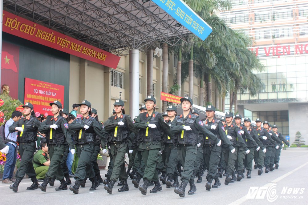 Hinh anh Sinh vien Hoc vien Canh sat bieu dien vo thuat dep mat 8