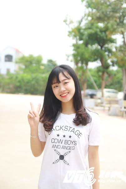 Hinh anh Thu khoa DH Kiem sat chia se cach hoc mon Van dat diem cao ky thi THPT Quoc gia 2017